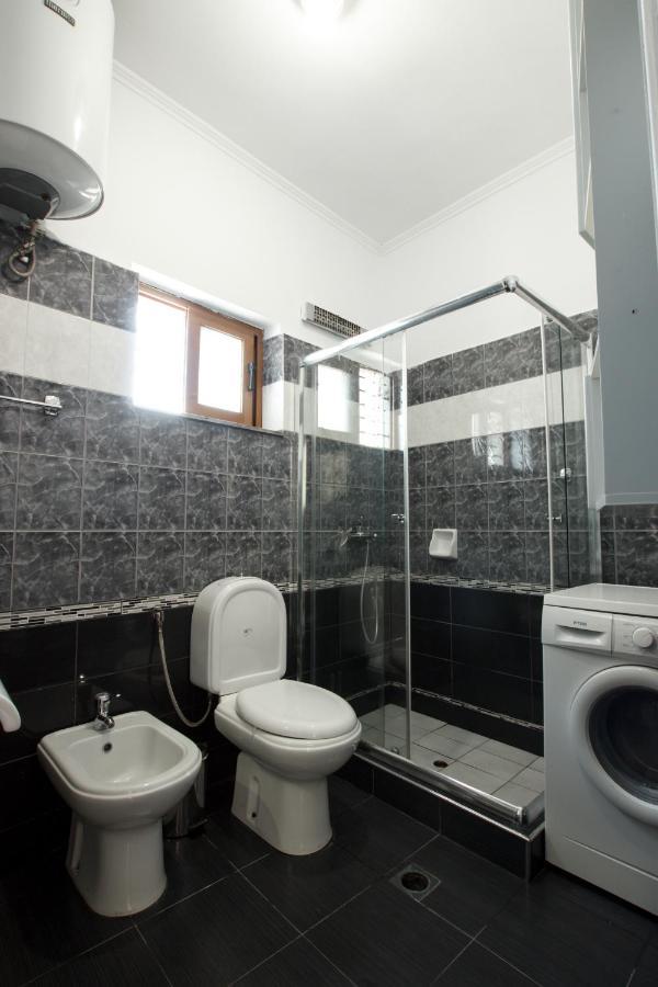 Emblematic House Apartment 2 Gjirokastër Rom bilde