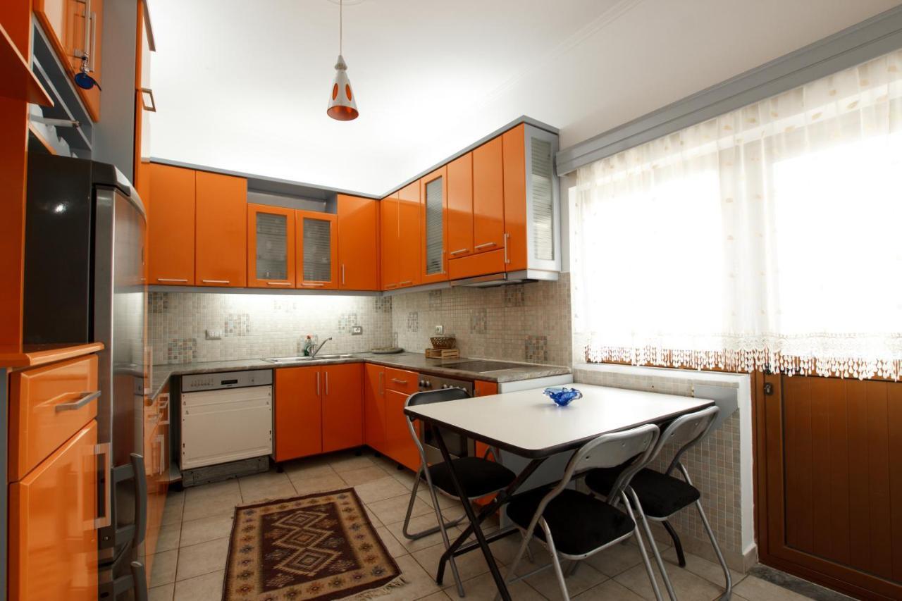 Emblematic House Apartment 2 Gjirokastër Rom bilde